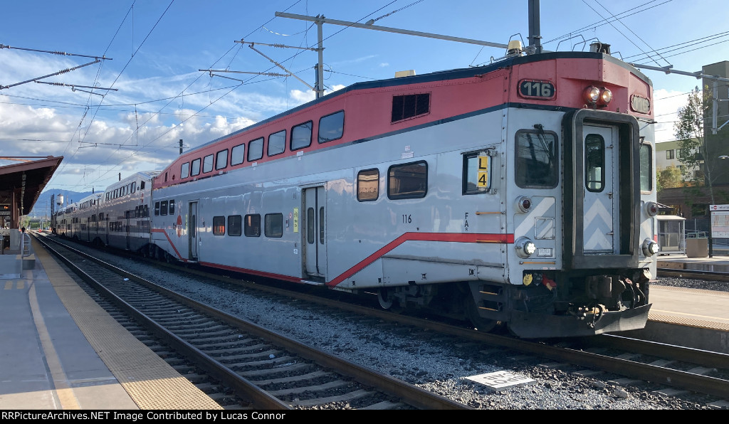 Caltrain 116